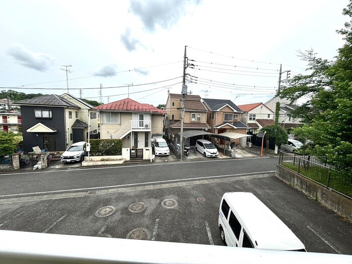 物件内観写真22　(室内からの展望)