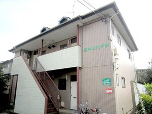 ミドリハイツ外観写真