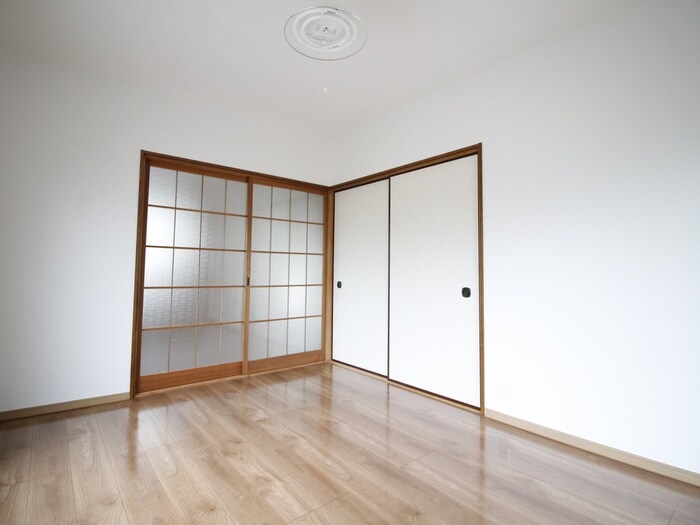 コ－ポサンフラワ－の居室