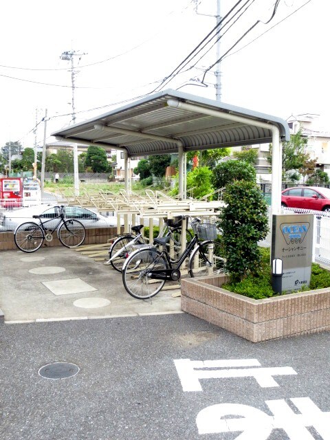 物件外観写真3　(駐輪場)