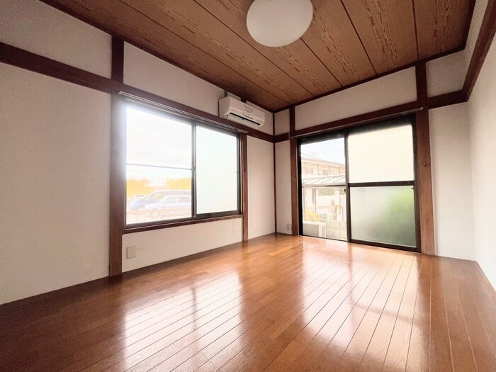 物件内観写真5　(居室)