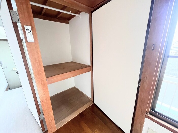 物件内観写真15　(収納)
