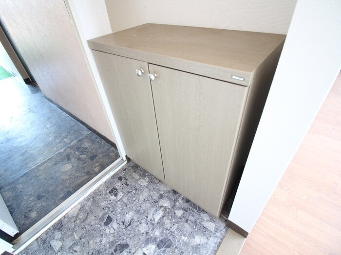 物件内観写真14　(靴箱)