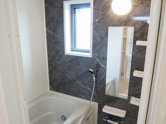 物件内観写真10　(バス／シャワールーム等)