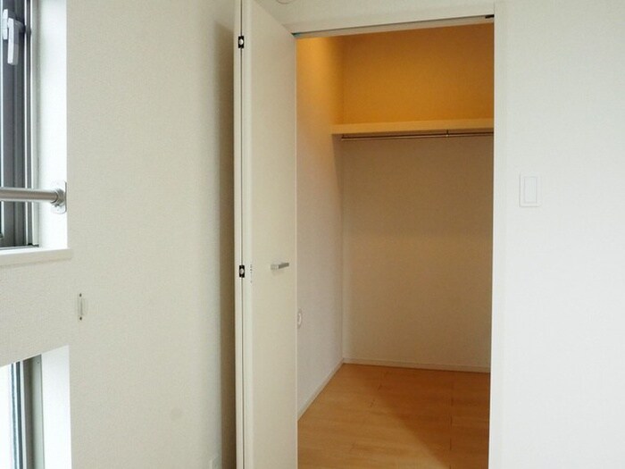 物件内観写真14　(収納)