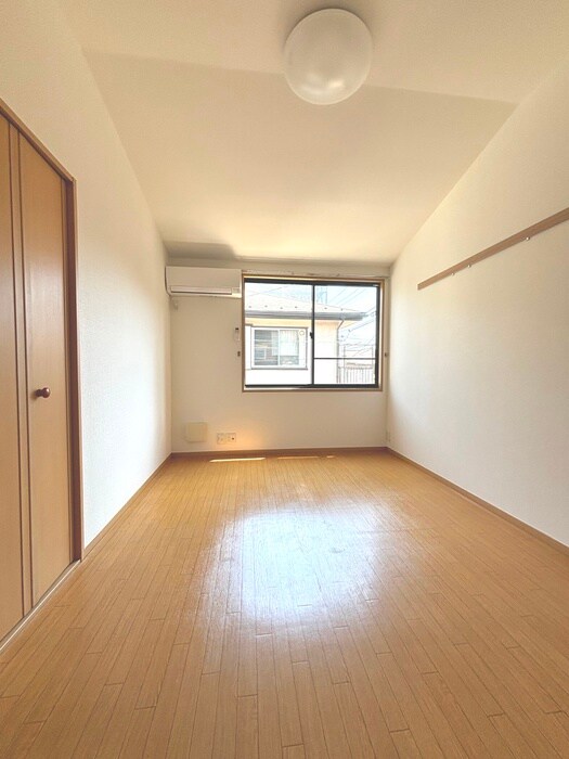 物件内観写真12　(居室)