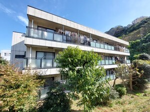 シャトル久里浜外観写真