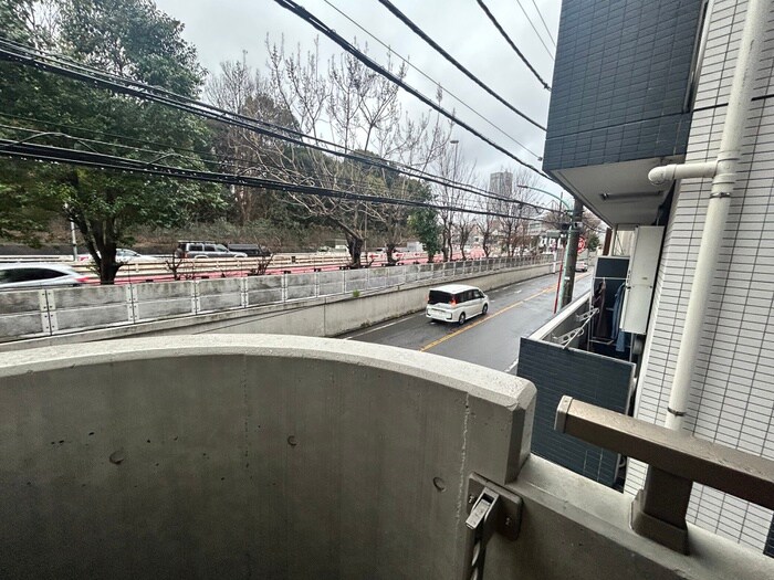 物件内観写真17　(室内からの展望)