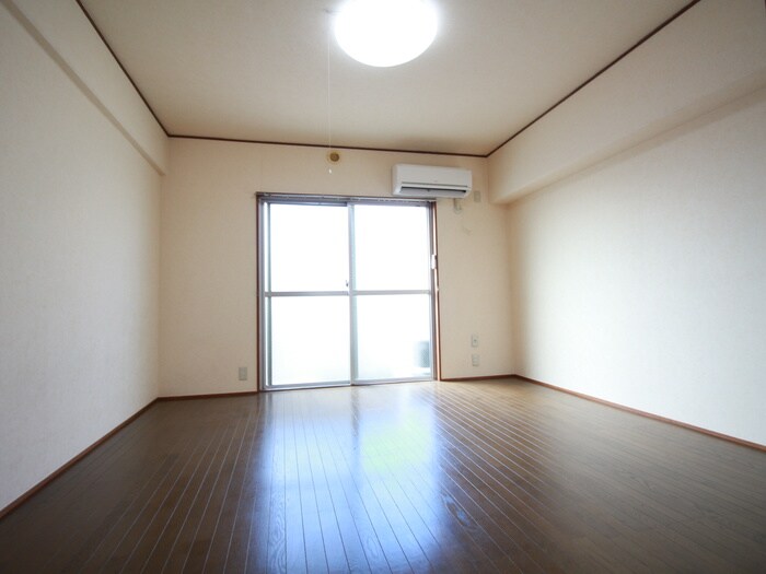 物件内観写真11　(居室)