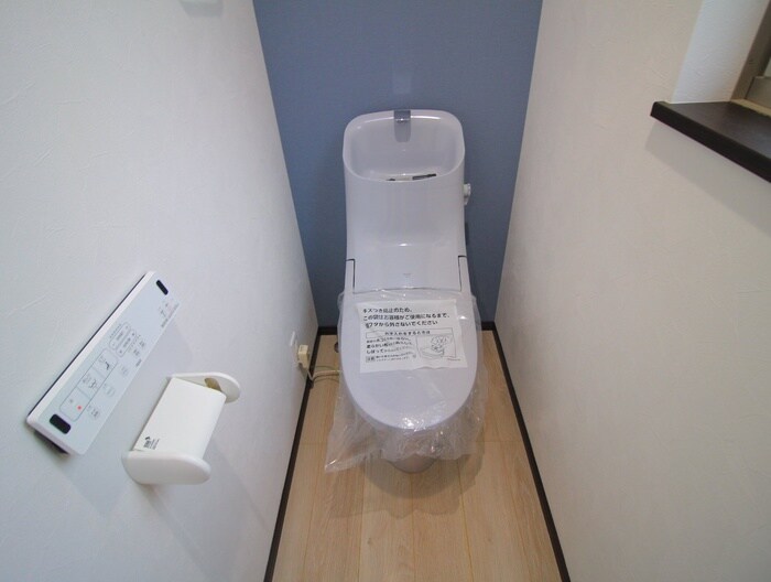 物件内観写真11　(トイレ)