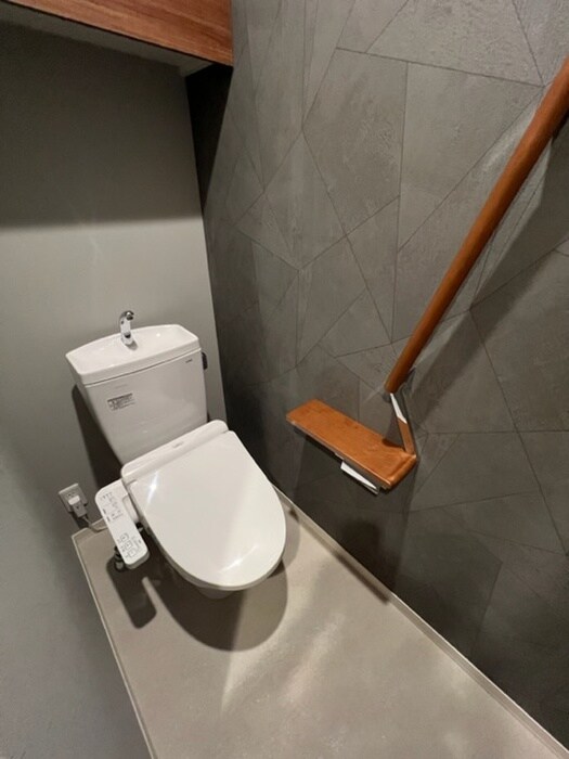 物件内観写真15　(トイレ)