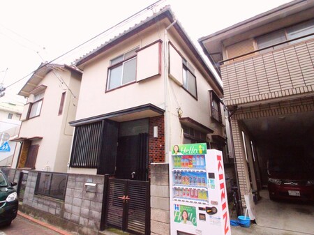 北嶺町戸建W邸外観写真