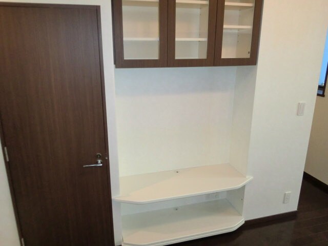 物件内観写真10　(収納)