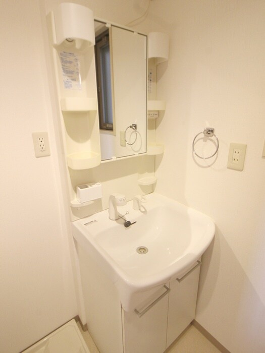 物件内観写真15　(洗面)