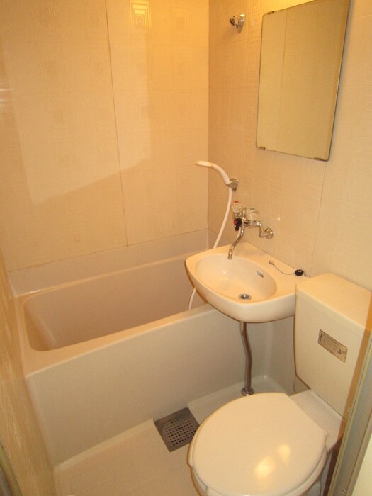 物件内観写真7　(トイレ)