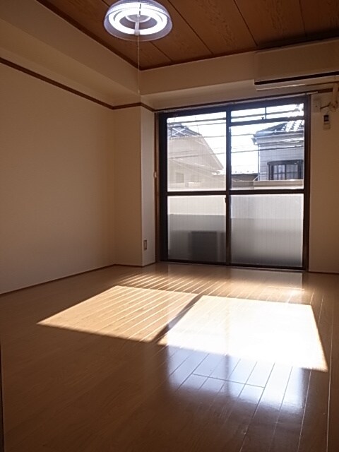 物件内観写真11　(居室)