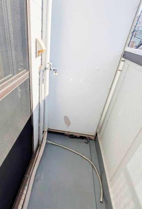 物件内観写真13　(洗濯機置場)