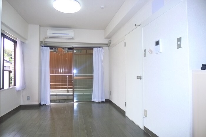 物件内観写真19　(居室)