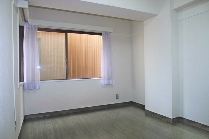 物件内観写真22　(居室)