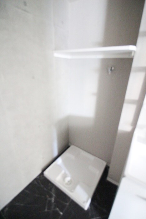 物件内観写真21　(洗濯機置場)