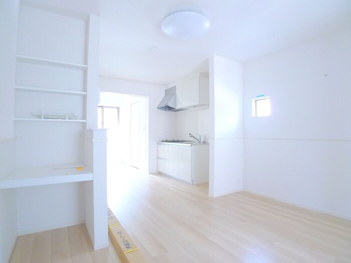 物件内観写真8　(居室)