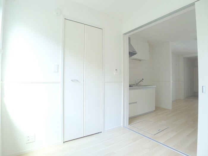 物件内観写真20　(廊下)