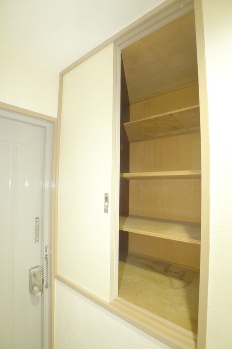 コ－ポ高橋の靴箱