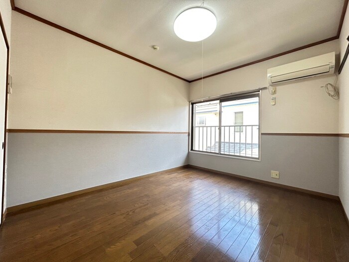 物件内観写真8　(居室)