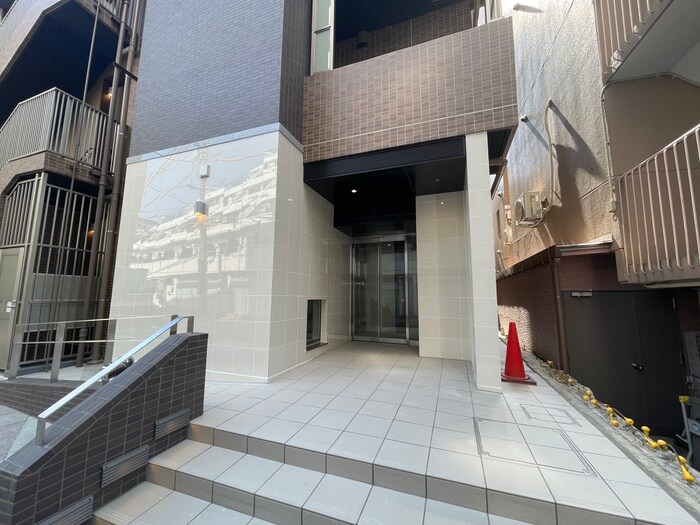 オージュＳｈｉｂｕｙａのエントランス部分