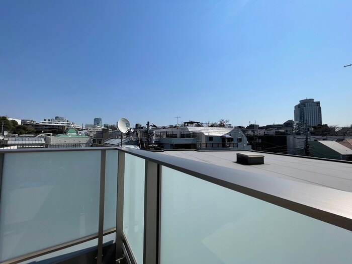 物件内観写真21　(室内からの展望)