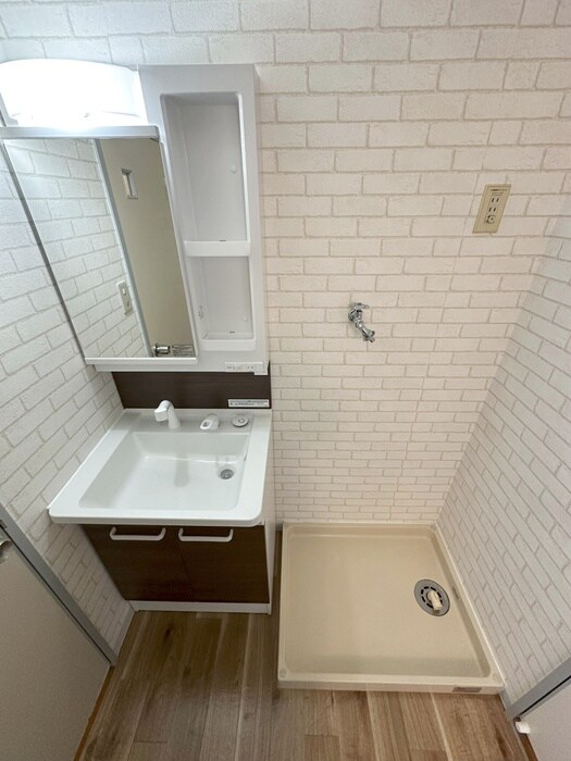 物件内観写真10　(洗濯機置場)