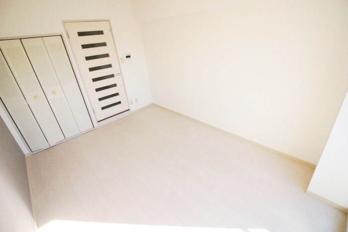 物件内観写真13　(居室)