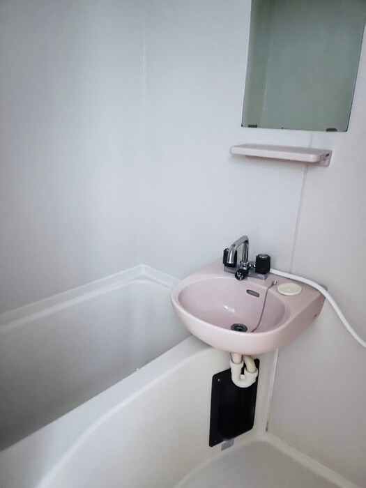 物件内観写真13　(洗面)