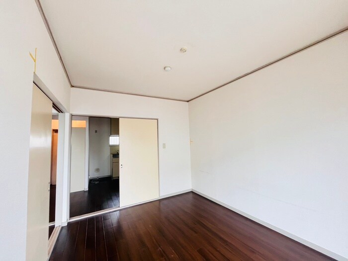 物件内観写真18　(居室)