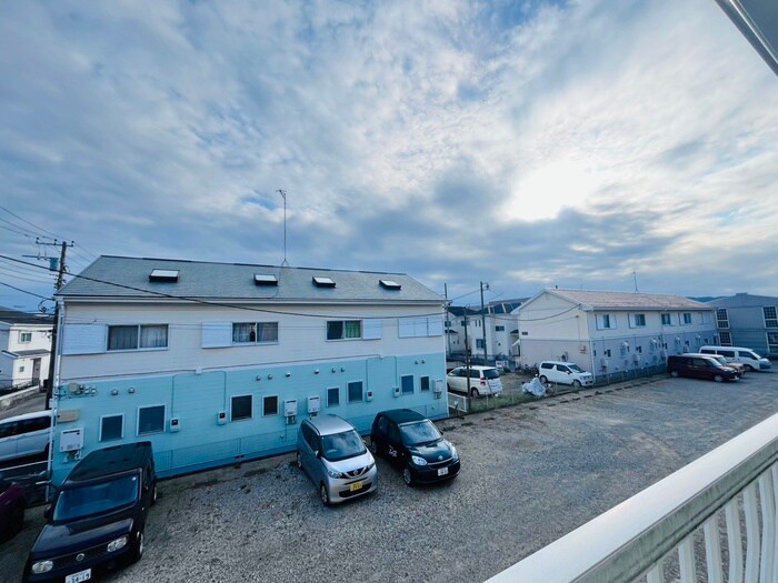 物件内観写真20　(室内からの展望)