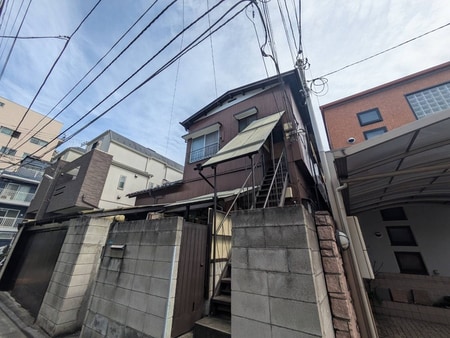 鶴岡荘外観写真