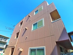 メゾン  ベルファム外観写真