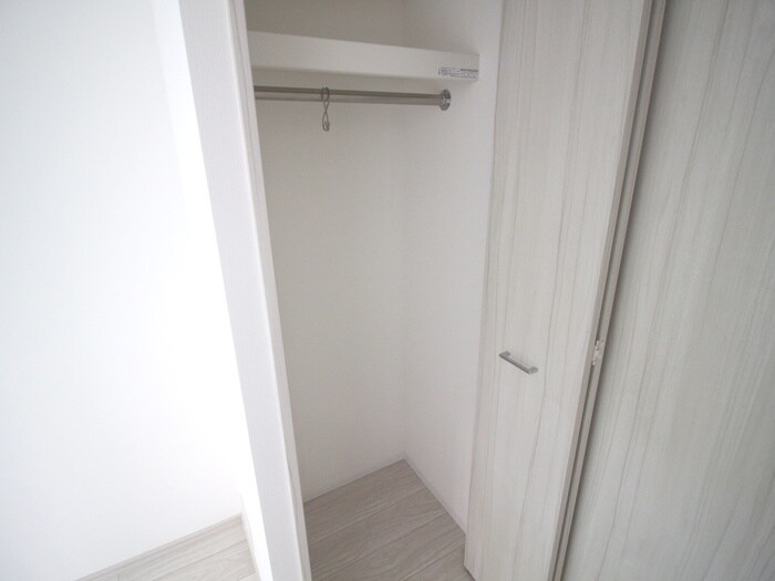 物件内観写真12　(収納)