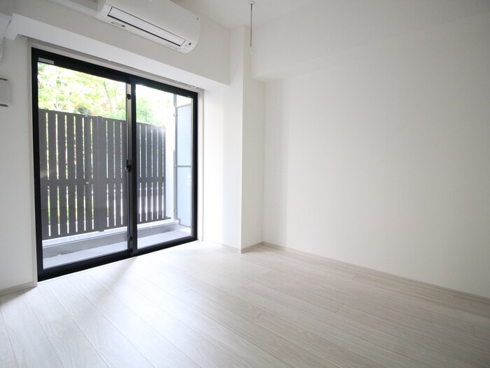 物件内観写真16　(居室)