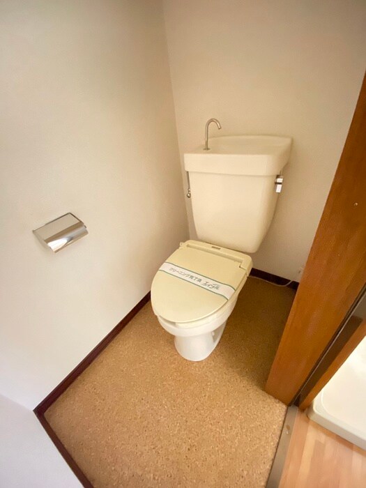 物件内観写真11　(トイレ)