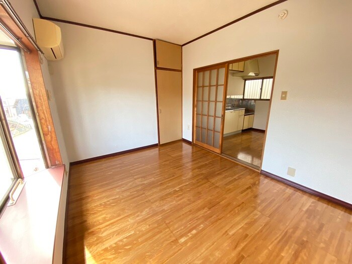 物件内観写真14　(居室)