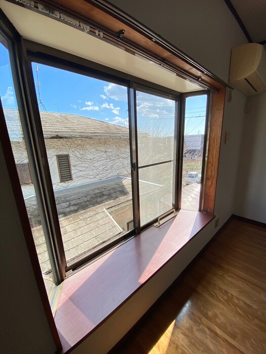 物件内観写真21　(室内からの展望)