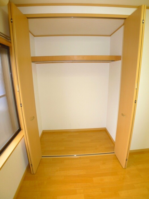 物件内観写真8　(収納)