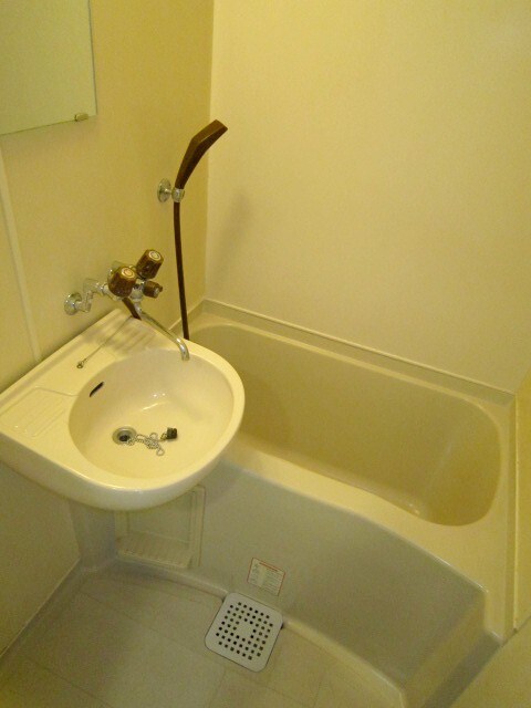 物件内観写真14　(バス／シャワールーム等)