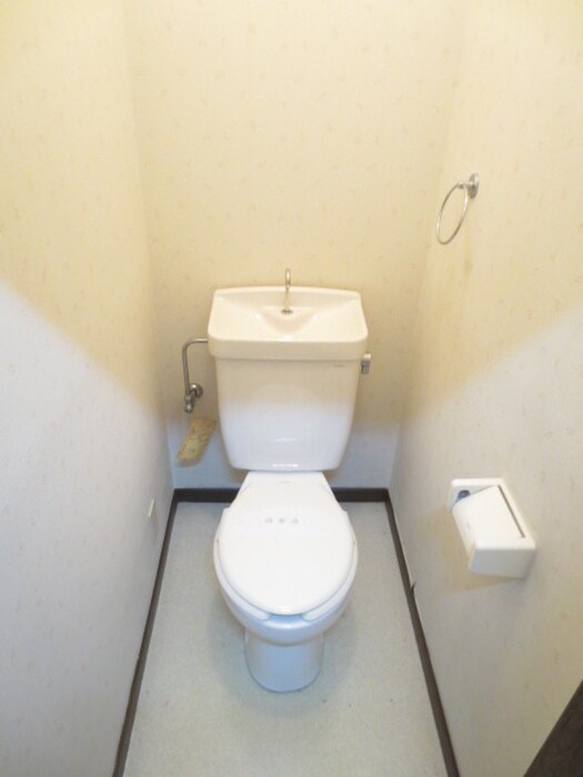 物件内観写真12　(トイレ)