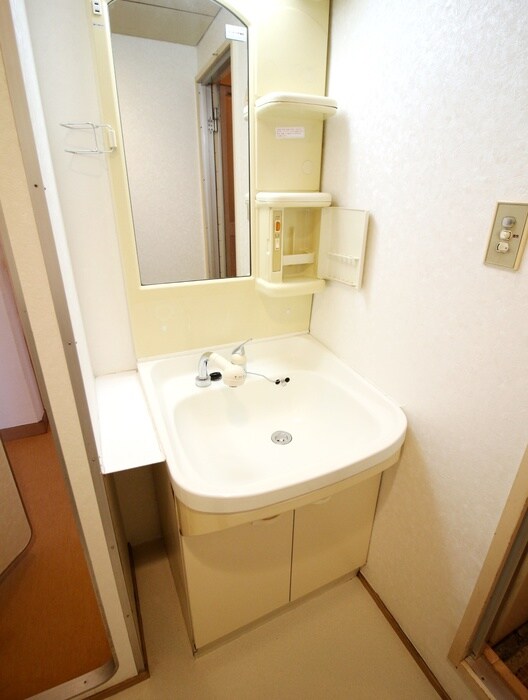 物件内観写真11　(洗面)