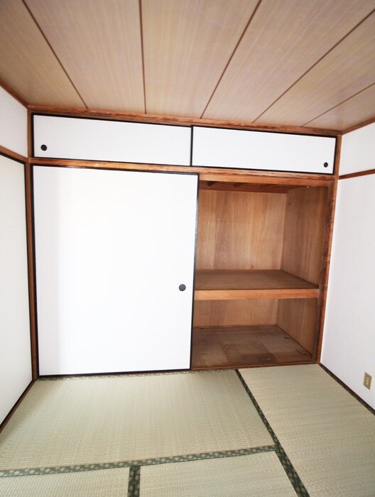 物件内観写真14　(収納)