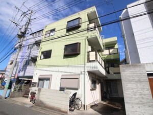ヒルサイド外観写真