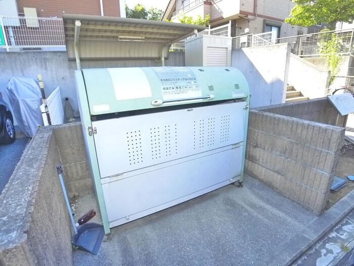 物件外観写真6　(建物設備)