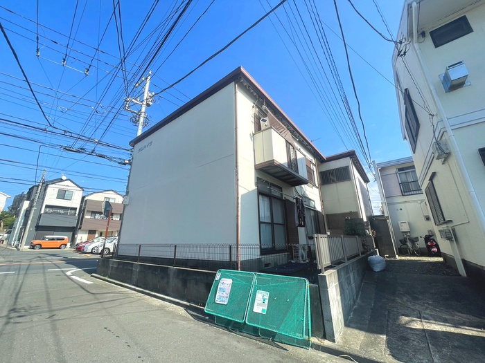 サンハイツ